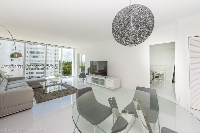 Aluguel de apartamento no Harbour House 416