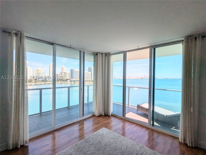 Alquiler de apartamento en Mark on Brickell 910