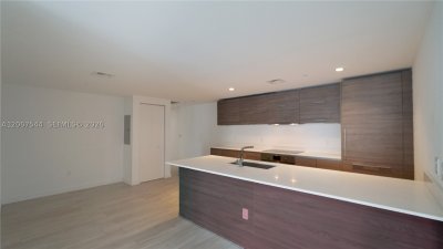 Property photo # 10