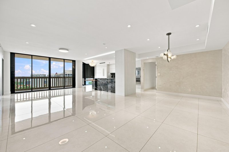 Comprar apartamento no 2000 Williams Island 2905