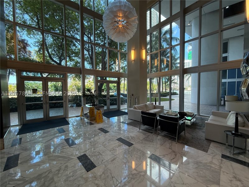 Aluguel de apartamento no Latitude On The River 4010