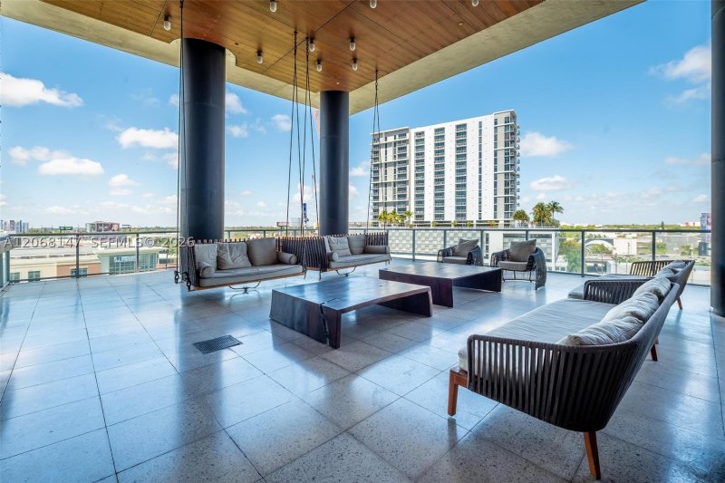 Alquiler de apartamento en Midtown Miami 2 H0302