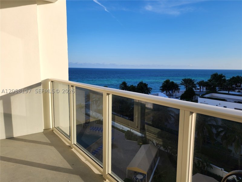 Apartment for rent at Alexander Towers 716
