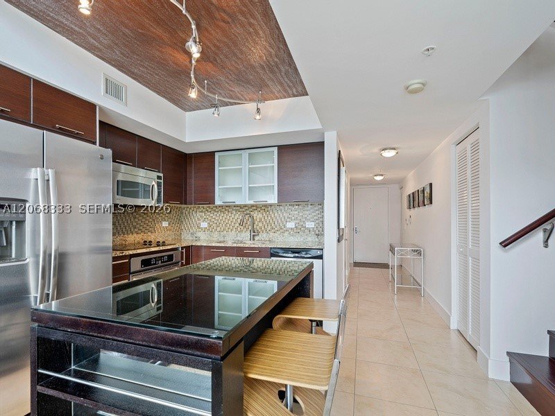 Comprar apartamento no Brickell on the River South 2310