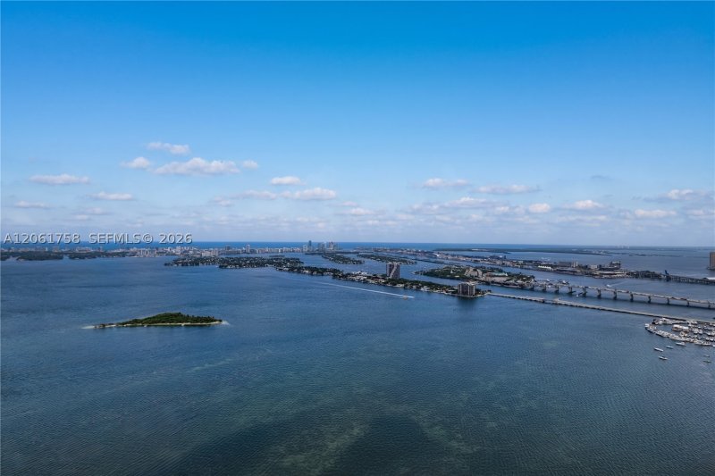Alquiler de apartamento en Aria Reserve Miami PH-5902