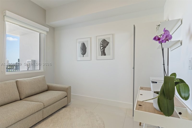 Apartment for rent at Paramount Bay 2105