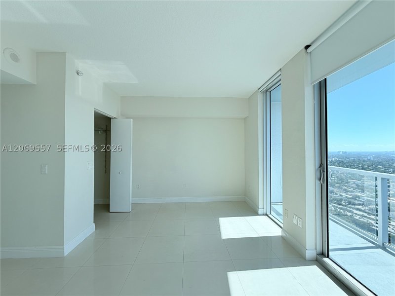 Comprar apartamento no Latitude On The River 4100