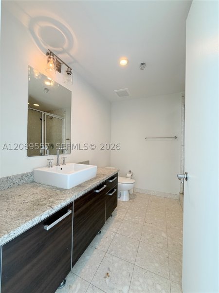 Comprar apartamento no Latitude On The River 4100