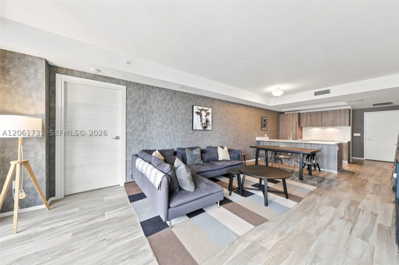 Comprar apartamento no SLS Lux Brickell 2502