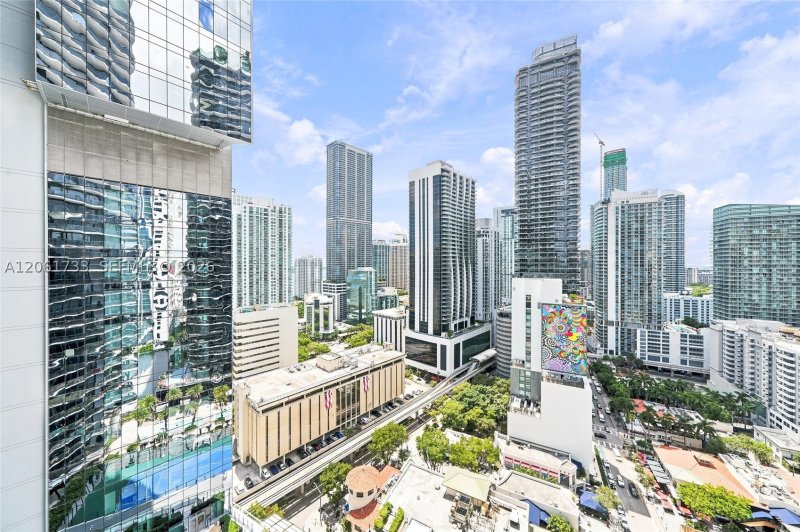 Comprar apartamento no SLS Lux Brickell 2502