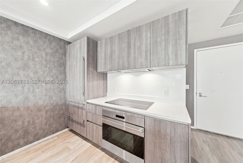 Comprar apartamento no SLS Lux Brickell 2502