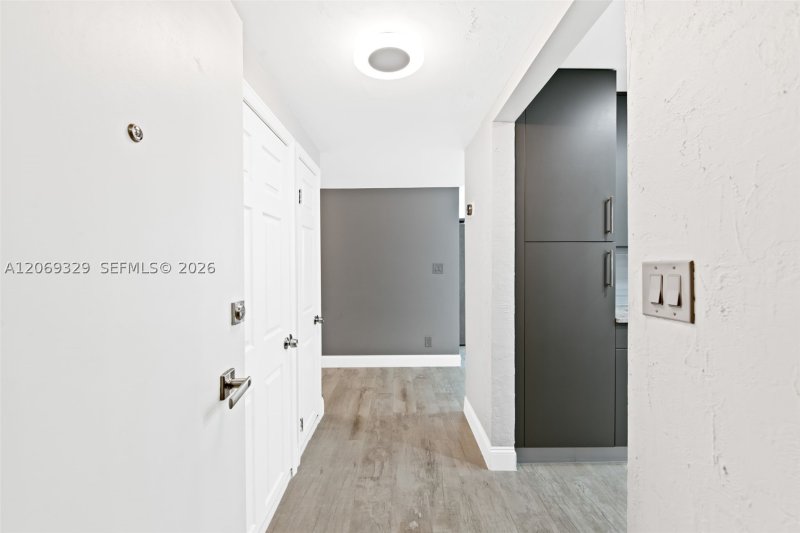 Property photo # 8