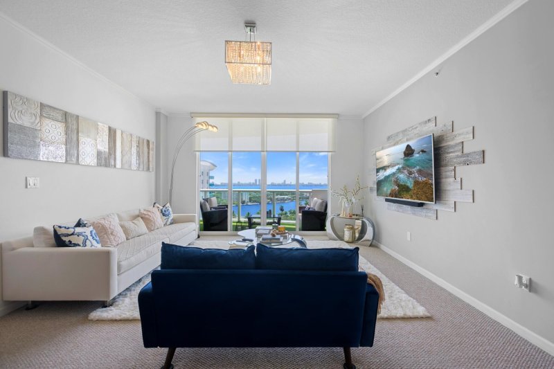 Comprar apartamento en 360 Condominium West 1517