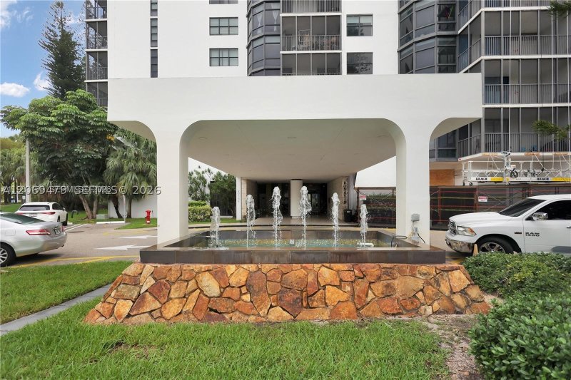 Property photo # 2