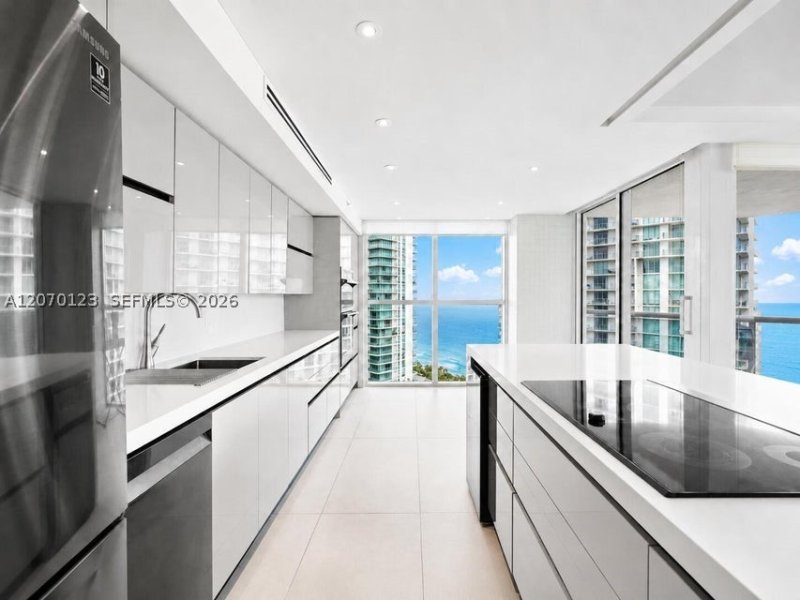 Comprar apartamento no Oceania 5 1751