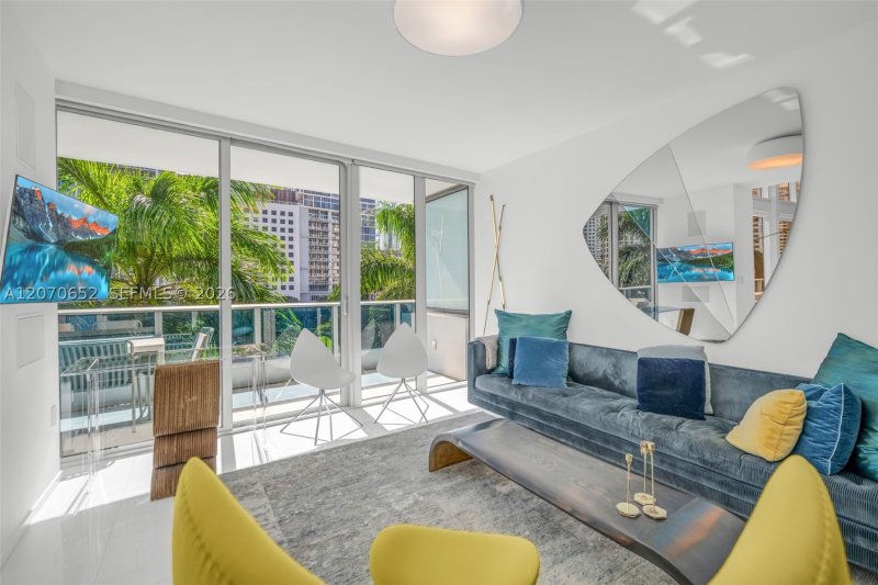 Apartment for rent at Epic Miami 309