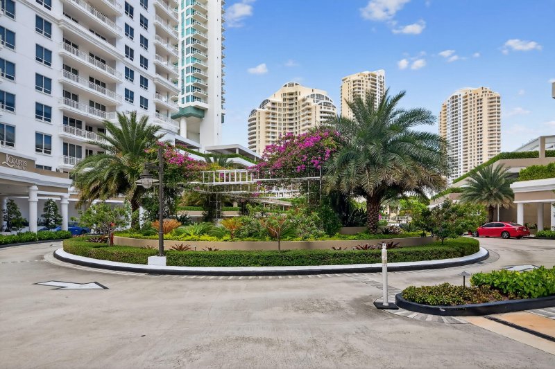 Apartment for rent at Courvoisier Courts 1604
