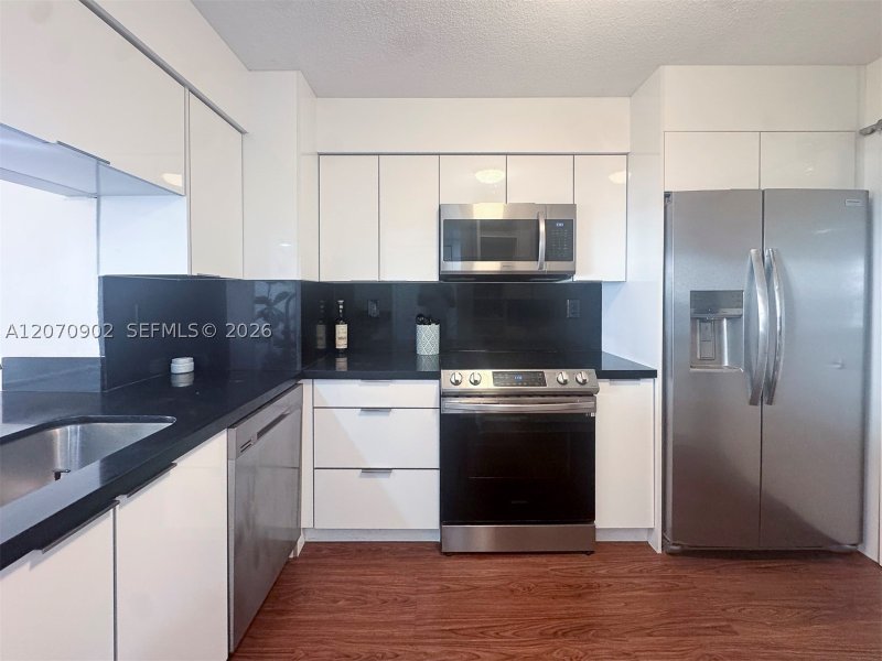 Alquiler de apartamento en L`Excellence 703