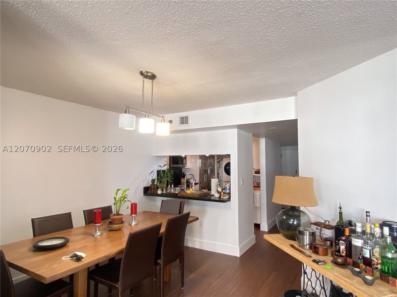 Alquiler de apartamento en L`Excellence 703