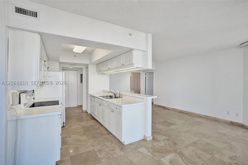 Comprar apartamento en North Tower at The Point 2310