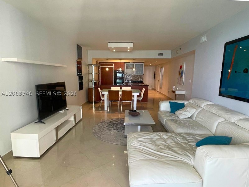 Aluguel de apartamento no Beach Club Two 3011
