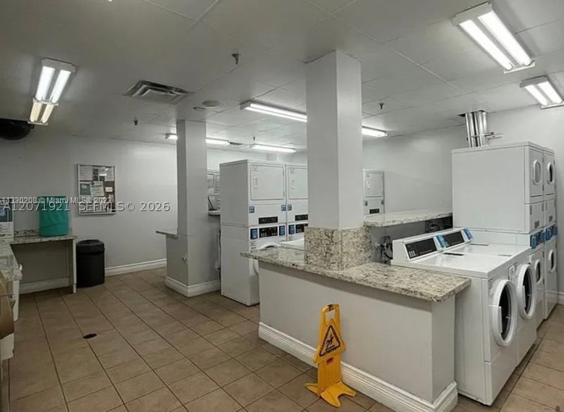 Alquiler de apartamento en Madison Miami W-2205