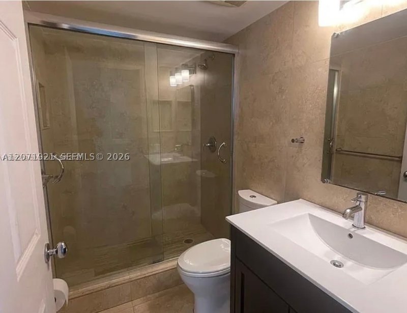 Alquiler de apartamento en Madison Miami W-2205