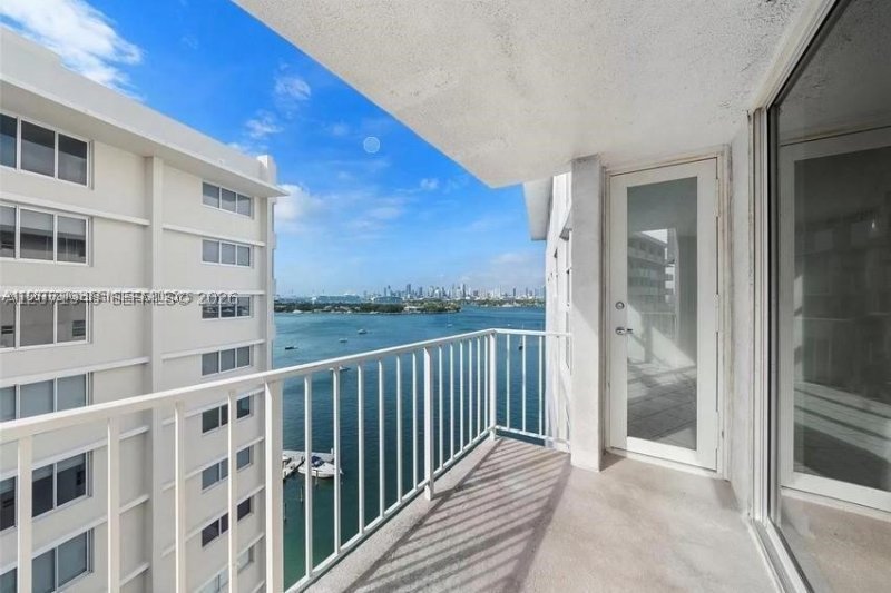Property photo # 0