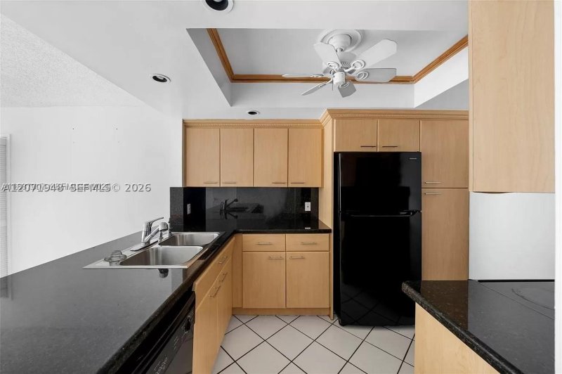 Property photo # 6