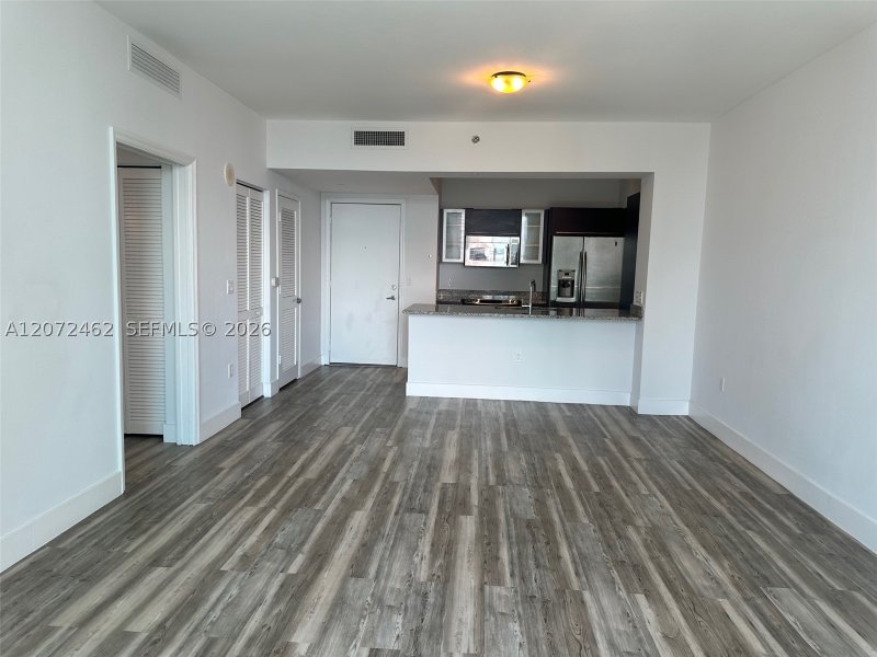 Comprar apartamento no The Plaza Tower II 3403