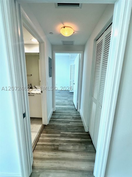 Comprar apartamento no The Plaza Tower II 3403
