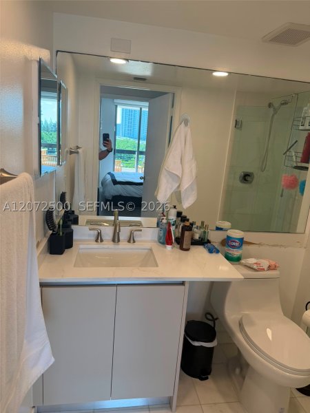 Condo for sale at Mystic Pointe 600 511
