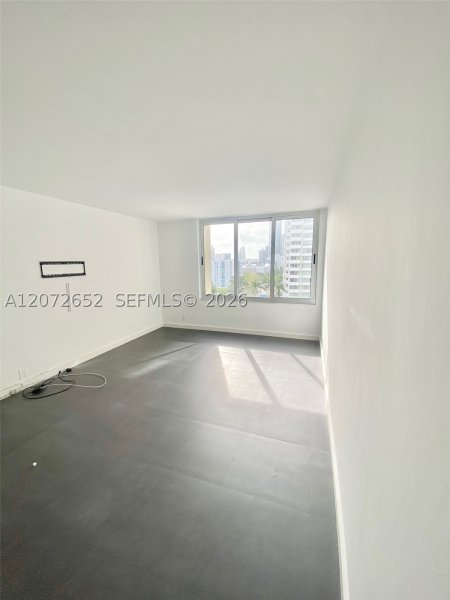 Comprar apartamento no Mirador North Tower 815