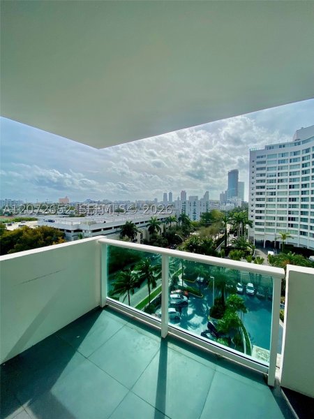Comprar apartamento no Mirador North Tower 815