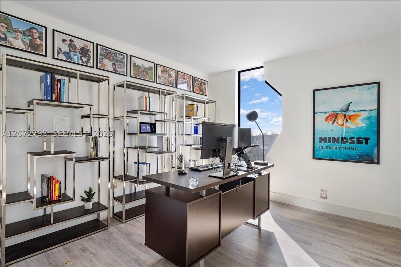 Property photo # 4