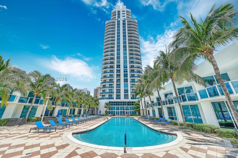 Comprar apartamento no Ocean Marine Yacht Club 2209