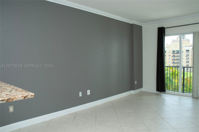 Apartment for rent at Ten Aragon 703