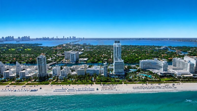 Fontainebleau II Apt #1115