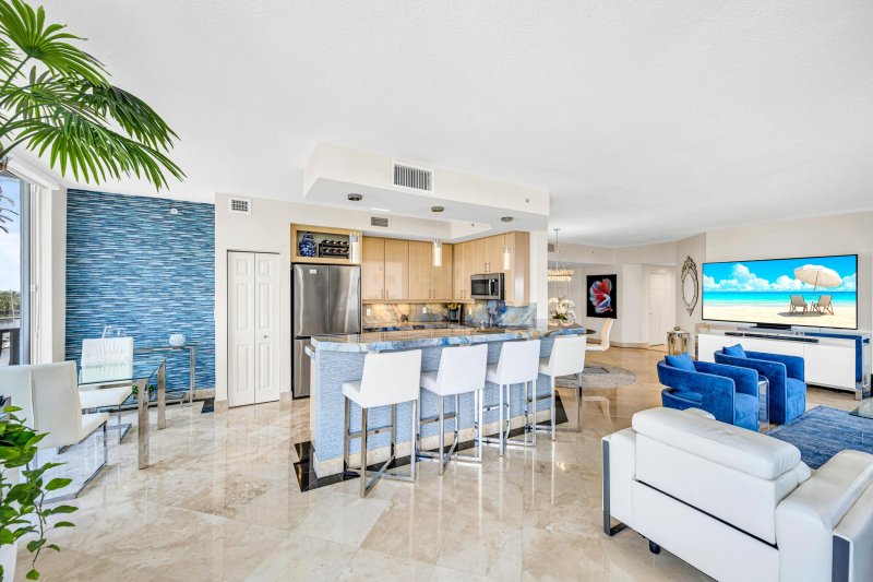 Property photo # 2