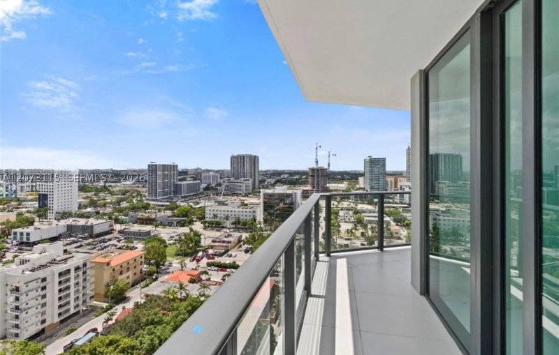 Alquiler de apartamento en Paraiso Bayviews 1808