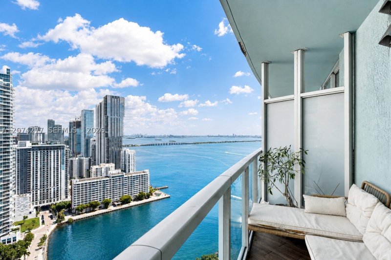 Condo for sale at Quantum 3508