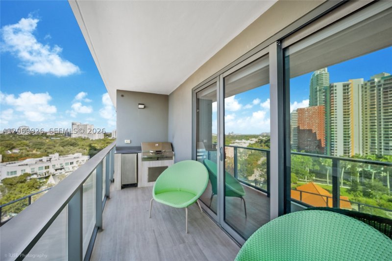 Condo for sale at Echo Brickell 1003