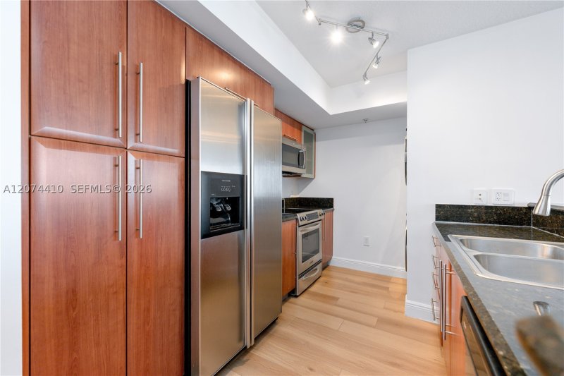 Apartment for rent at Gables Marquis 1507