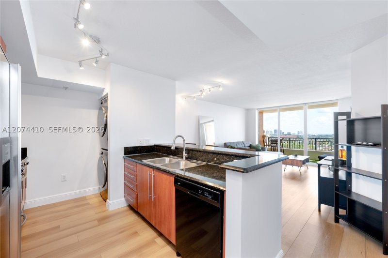 Apartment for rent at Gables Marquis 1507