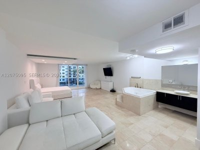 Property photo # 10