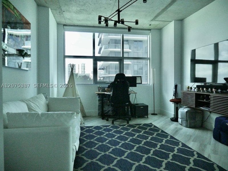 Aluguel de apartamento no Midtown Miami 4 H0915