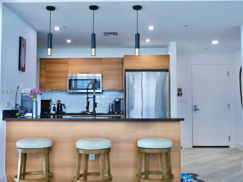 Aluguel de apartamento no Midtown Miami 4 H0915