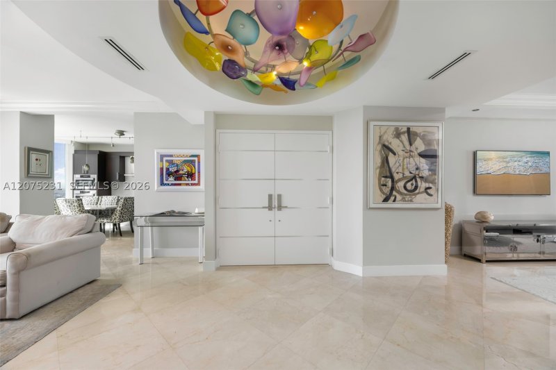 Comprar apartamento no Portofino Tower 2806