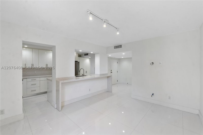 Comprar apartamento en Gables Waterway Towers 104