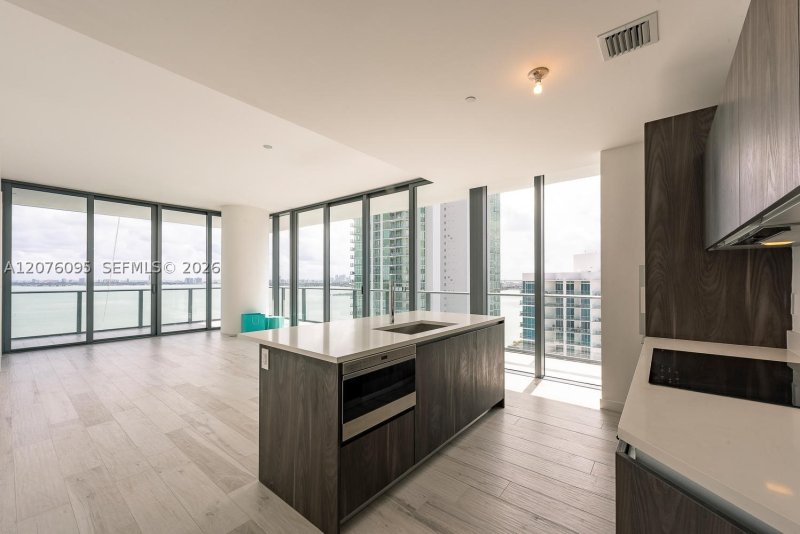 Comprar apartamento no Gran Paraiso 2101